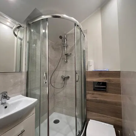 Faleza Bed & Breakfast Leba